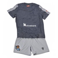 Real Sociedad Replika babykläder Bortaställ Barn 2025-26 Kortärmad (+ korta byxor)